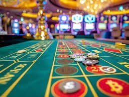 Fortune Ox sportsbook interface on hotel4d slot showing live Liga 1 matches and market options